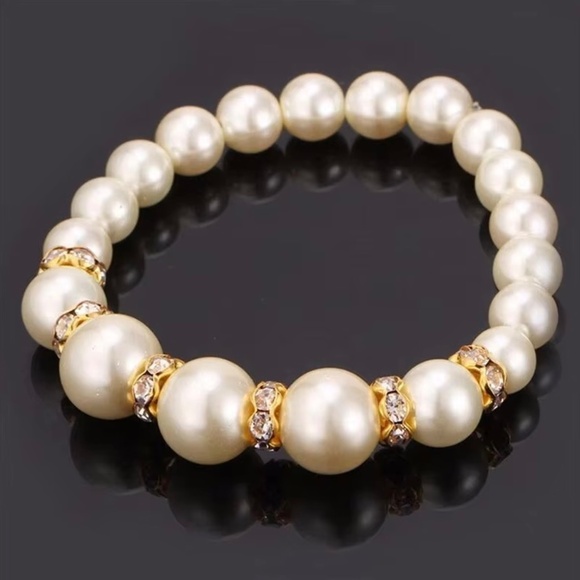 Faux Pearl Necklace Bracelet Earring Set Three Piece Set Wedding Gift - Picture 3 of 3